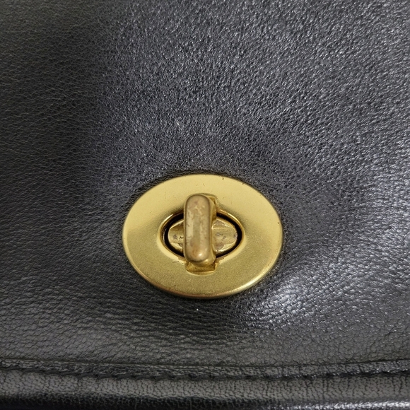 Coach 9718 Vintage Legacy Leather Flap Saddle Shoulder Bag. - Picture 9 of 15